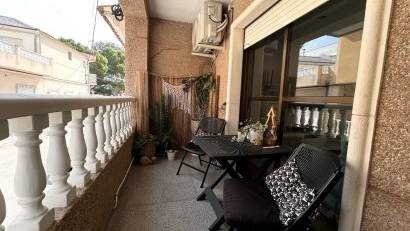 Återförsäljning - Apartment -
Torremendo