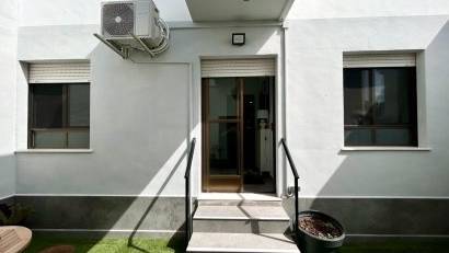 Återförsäljning - Apartment -
Torremendo