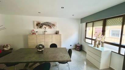 Återförsäljning - Apartment -
Torremendo