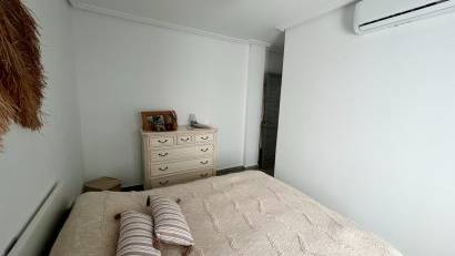Återförsäljning - Apartment -
Torremendo