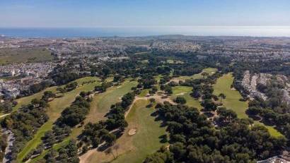 Resale - Apartment -
Villamartin - Pinada Golf 1