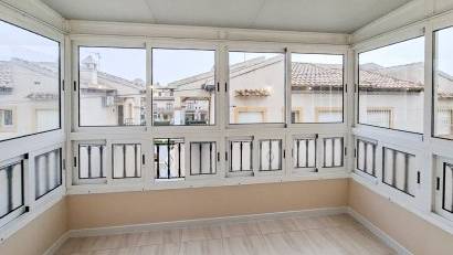 Resale - Bungalow -
Orihuela Costa