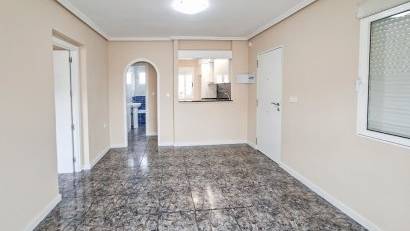 Resale - Bungalow -
Orihuela Costa