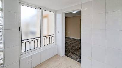 Resale - Bungalow -
Orihuela Costa