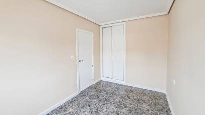Resale - Bungalow -
Orihuela Costa