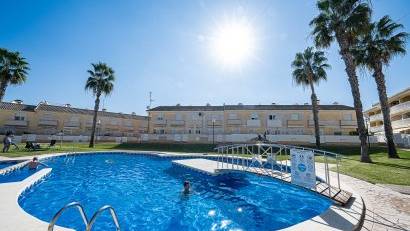 Resale - Townhouse -
Lomas de Cabo Roig