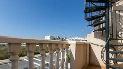 Resale - Townhouse -
Lomas de Cabo Roig