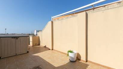 Resale - Townhouse -
Lomas de Cabo Roig