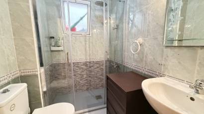 Återförsäljning - Apartment -
Torrevieja
