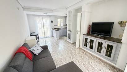 Reventa - Adosado -
Villamartin - Villamartín