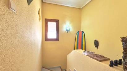 Återförsäljning - Villa -
Orihuela Costa - La Zenia