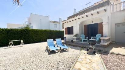 Återförsäljning - Villa -
Orihuela Costa - La Zenia