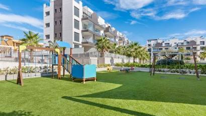 Återförsäljning - Apartment -
Orihuela Costa - Villamartín