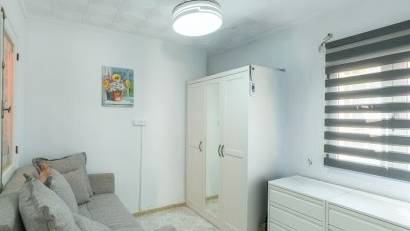 Resale - Bungalow -
Torrevieja - Torretas