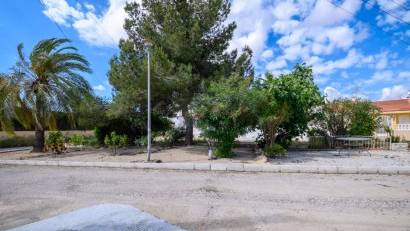 Resale - Bungalow -
Torrevieja - Torretas