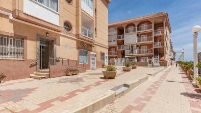 Återförsäljning - Apartment -
Torrevieja - La Mata