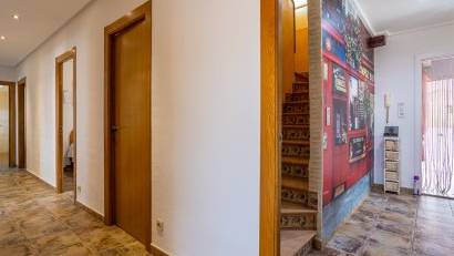 Återförsäljning - Detached villa -
Elche - La Hoya