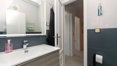 Resale - Quad House -
Los Altos