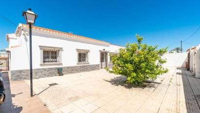Återförsäljning - Villa -
Torrevieja - Torreta florida