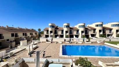 Återförsäljning - Radhus -
Orihuela Costa - Aguamarina