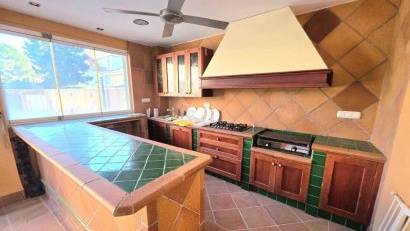Resale - Villa -
Dehesa de campoamor - Campoamor