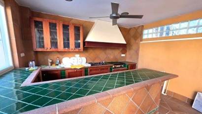 Resale - Villa -
Dehesa de campoamor - Campoamor