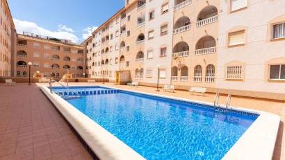 Resale - Apartment -
Torrevieja - Estacion de autobuses