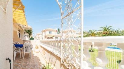 Resale - Villa -
Orihuela Costa - Playa Flamenca