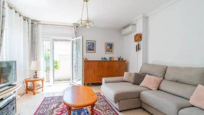 Resale - Villa -
Orihuela Costa - Playa Flamenca