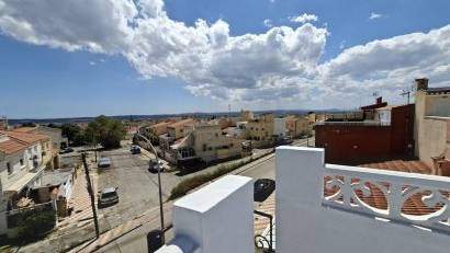 Resale - Townhouse -
La Marina