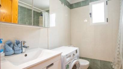 Resale - Apartment -
Torrevieja - El molino