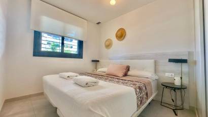 Återförsäljning - Apartment -
Orihuela Costa - Las Filipinas