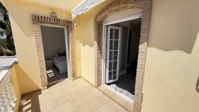Återförsäljning - Villa -
Las Ramblas - Las Ramblas Golf
