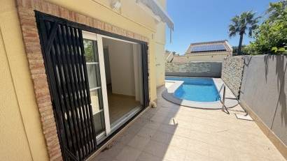 Återförsäljning - Villa -
Las Ramblas - Las Ramblas Golf
