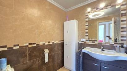 Resale - Apartment / Flat * -
Orihuela Costa * - Villamartín *
