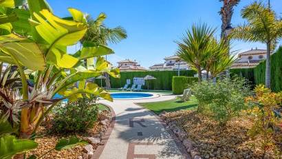 Reventa - Quad House -
Lomas de Cabo Roig