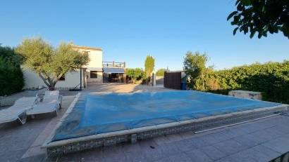 Återförsäljning - Detached villa -
Orihuela - Benferri