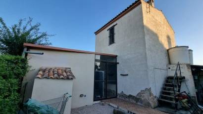 Återförsäljning - Detached villa -
Orihuela - Benferri