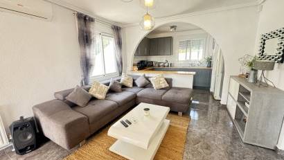 Resale - Villa -
Eagles Nest
