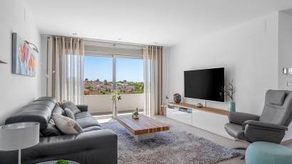 Återförsäljning - Villa -
La Marina