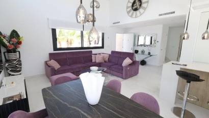 Återförsäljning - Villa -
Rojales - Ciudad Quesada