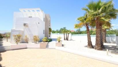 Återförsäljning - Villa -
Rojales - Ciudad Quesada