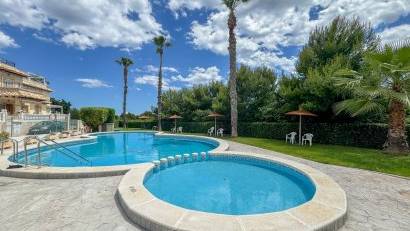 Återförsäljning - Semi detached -
Orihuela Costa - La Zenia