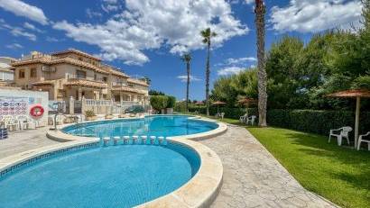 Återförsäljning - Semi detached -
Orihuela Costa - La Zenia