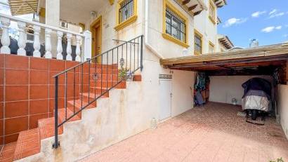 Återförsäljning - Semi detached -
Orihuela Costa - La Zenia