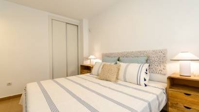 Återförsäljning - Apartment -
Torrevieja - Acequion