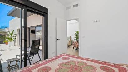 Återförsäljning - 6. Detached villa -
Daya Nueva - Costa Blanca South