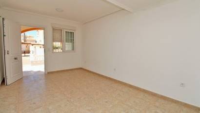 Resale - Townhouse -
Playa Flamenca