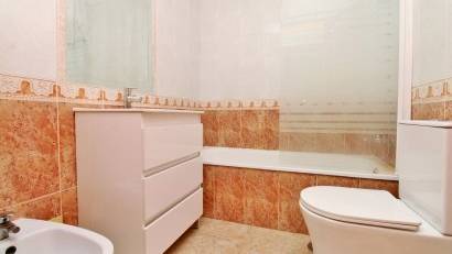 Resale - Townhouse -
Playa Flamenca