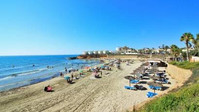 Resale - Townhouse -
Playa Flamenca